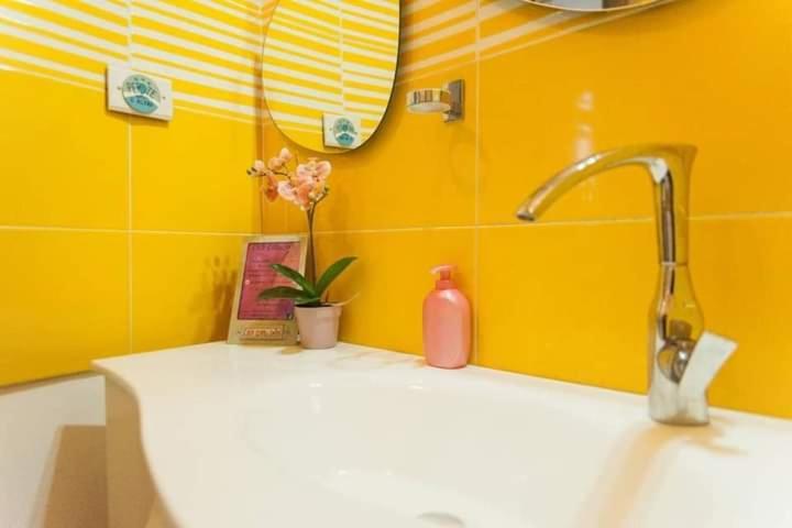 Casa Dani&Swing Bed&Books Bed & Breakfast Torino Exterior foto