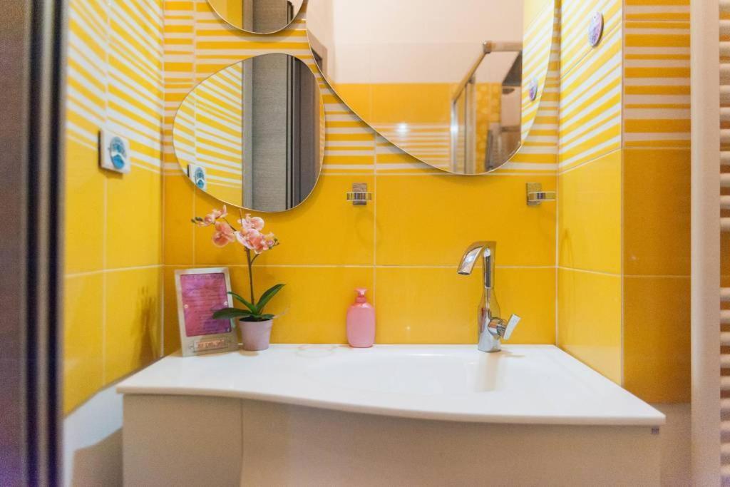 Casa Dani&Swing Bed&Books Bed & Breakfast Torino Exterior foto
